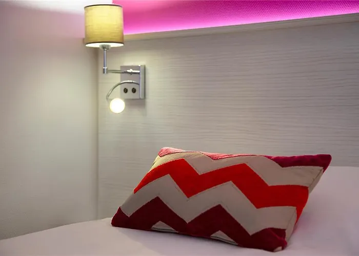 호텔 Og Le Mans Nord Alizea 3*