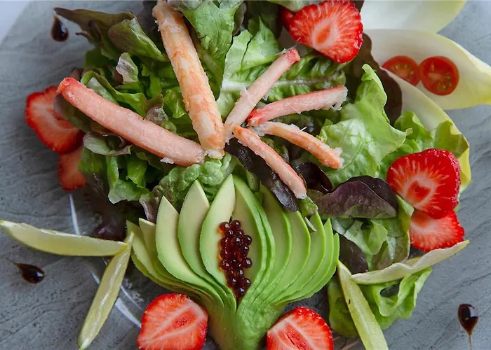 Og Le Mans Nord Alizea 호텔 생-사튀르냉