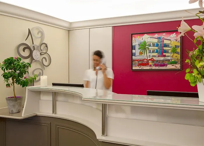 Hotel Og Le Mans Nord Alizea 3*